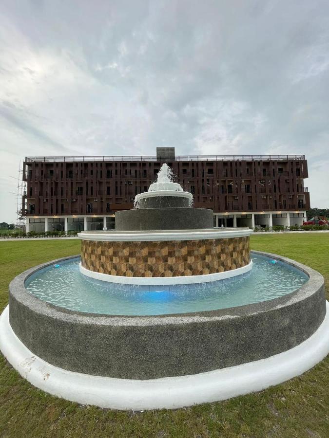 Acro Residences Guiguinto Exterior foto